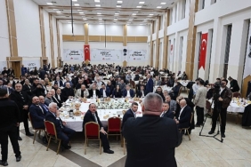nallihan-ve-kahramankazanlilarla-iftar-sofrasinda-bulustu-JeOyPzHH.jpg