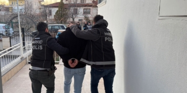 nevsehirde-uyusturucu-operasyonunda-yakalanan-5-zanlidan-4u-tutuklandi-l7zYAVJy.jpg