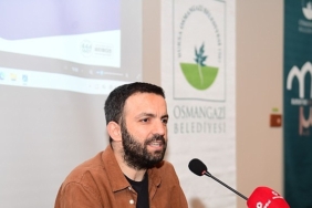 osmangazi-belediyesinden-fikir-dunyasina-isik-tutan-soylesi-5Y8AGrcp.jpg