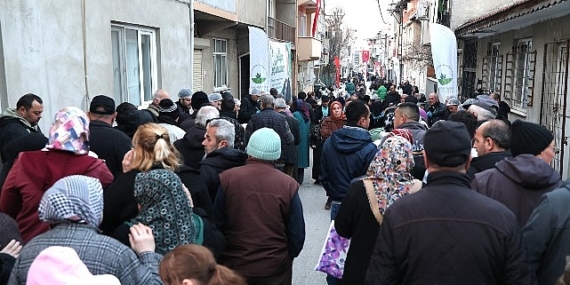 Osmangazi Belediyesi’nin İftar Sofrası Dolup Taştı