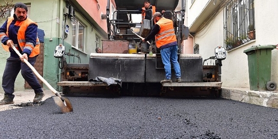 Osmangazi’de Çiftehavuzlar Mahallesi Kına Sokak’a Yeni Asfalt