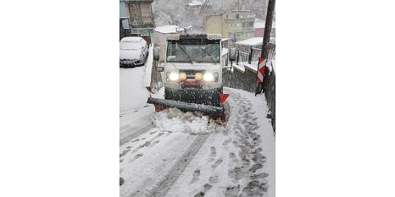 Osmangazi’nin Yüksek Kısımlarında Kar Mesaisi