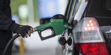 resmi-gazetede-yayimlandi-akaryakit-fiyatlarinda-esel-mobil-sistemi-devreye-girdi-bFY2O8z3.jpg