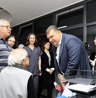 seferihisarda-emeklilere-bayramda-25-indirim-takviyesi-ltE1iPF3.jpg