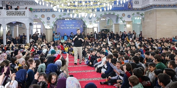 Selçuklu’da Sertaç Abi çocuklarla ‘Kardeşlik Buluşması’nda bir ortaya geldi