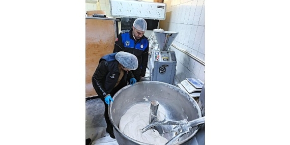 Zabıtadan market ve fırınlarda kontrol