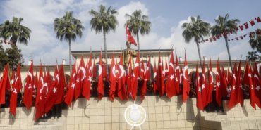 adana-mersin-hatay-ve-osmaniyede-23-nisan-ulusal-egemenlik-ve-cocuk-bayrami-kutlandi-qjMzaI2J.jpg