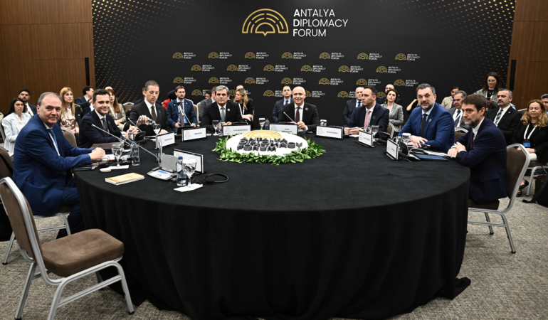 antalya-diplomasi-forumu-2026-CxYP2duF.jpg