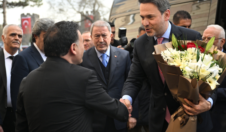bakan-bayraktar-kayseride-turkiyenin-enerji-vizyonu-istisare-toplantisinda-konustu-TfQ2sARu.jpg