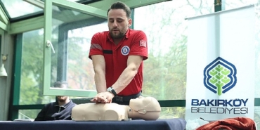 bakirkoyde-ilkyardim-egitimi-JgvmtsWN.jpg