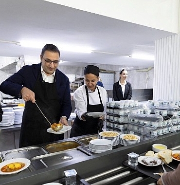 balcovada-dayanismanin-adresi-kent-lokantasi-1-yasinda-jK1hhuSm.jpg