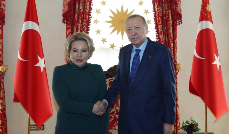 cumhurbaskani-erdogan-rusya-federasyon-konseyi-baskani-matviyenkoyu-kabul-etti-jvJqiGtJ.jpg