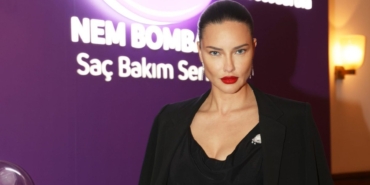durunun-yeni-marka-yuzu-adriana-lima-oldu-WqcSwvtH.jpg