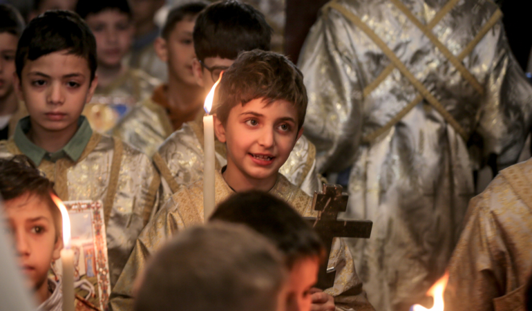 gazzedeki-dogu-hristiyanlari-yikimin-golgesinde-ilk-paskalyayi-kutladi-vavT14y7.jpg