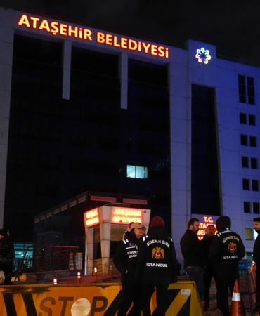 guncelleme-atasehir-belediyesine-yonelik-operasyonda-18-supheli-gozaltina-alindi-647HRGsJ.jpg