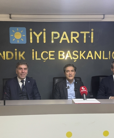 iyi-parti-sozcusu-kavuncu-partisinin-pendik-ilce-baskanligini-ziyaret-etti-PclkBWjx.jpg