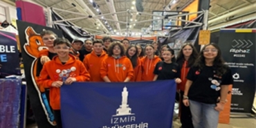 izmirli-genclerden-memleketler-arasi-arenada-teknoloji-zaferi-Bfc22nsz.jpg