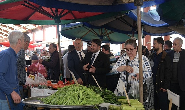 Lider Çırpanoğlu’ndan Salı Pazarına Ziyaret
