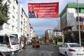 Lider Eşki sabah mesaisine Egemenlik Mahallesi’nde başladı