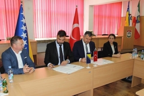 saray-belediyesi-ile-vares-belediyesi-kardes-oldu-RADqyzn9.jpg
