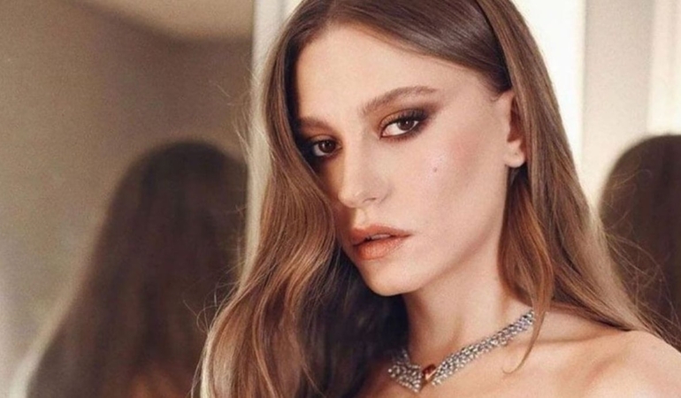serenay-sarikaya-sir-gibi-sakladigi-babasini-paylasti-M4Dx77fy.jpg