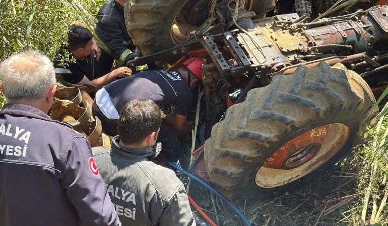 traktor-devrildi-emekli-polis-hayatini-kaybetti-OCNgFZXk.jpg