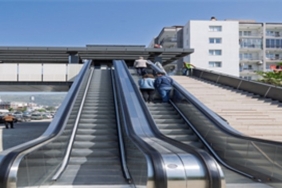 Yeni Girne Yaya Üst Geçidi hizmete açıldı