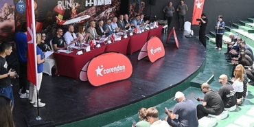 12-corendon-run-to-sky-yarislari-basliyor-kpuHyn2h.jpg