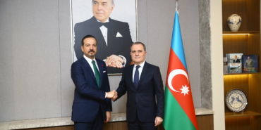ak-parti-genel-baskan-yardimcisi-zorlu-azerbaycan-disisleri-bakani-bayramovla-gorustu-PnbwCzxk.jpg