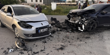 aksarayda-zincirleme-trafik-kazasinda-4-kisi-yaralandi-KSzaSSQq.jpg