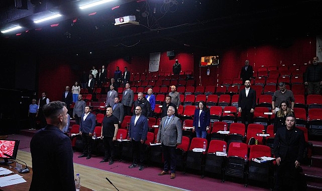 ayvalik-belediye-meclisi-mayis-ayi-toplantisini-yapti-TdV3OQyl.jpg