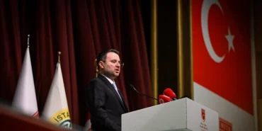 bakan-gurlek-yeni-bir-anayasa-zorunluluktur-3HrLEhyR.webp