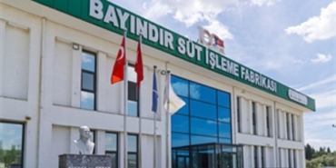bayindir-sut-surece-tesisinde-carklar-donuyor-XFfMt8AC.jpg