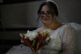 Düzce’de down sendromlu Elif’in gelinlik giyme hayali gerçek oldu
