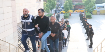 eskisehir-merkezli-yasa-disi-bahis-operasyonunda-yakalanan-zanlilardan-24u-tutuklandi-JmQvBLXMjpg