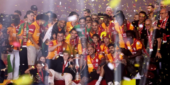 Galatasaray’da şampiyonluk kutlamasına katılmayan tek futbolcu