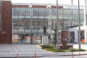 GÜNCELLEME – Eskişehir’in Tepebaşı Belediyesine yönelik operasyonda 23 şüpheli yakalandı