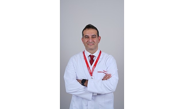Günlük Alışkanlıklarınız Dirseklerinize Sessizce Ziyan Verebilir