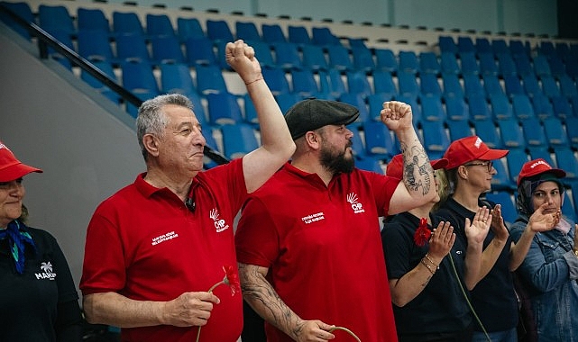 Güzelbahçe’de İkili Bayram