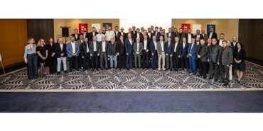 inci-holding-inci-aku-bayi-bulusmasinda-yeni-devir-strateji-ve-gayelerini-paylasti-pVB5I28u.jpg