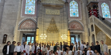 istanbul-tibbiyeliler-mezuniyeti-toreni-sehzade-camisinde-gerceklestirildi-VB2GZjMwjpg