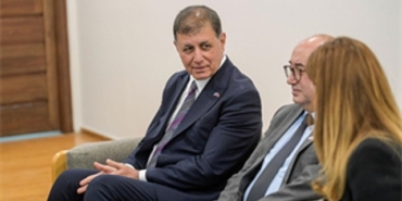 izmiratina-hattinda-yeni-is-birligi-adimi-EUnjC467.jpg