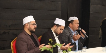 kandira-baba-tepesinde-akcakoca-bey-dualarla-anildi-QRCppl6R.jpg