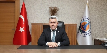 kandira-belediye-baskani-erol-olmez-1-mayis-emek-ve-dayanisma-gunu-iletisinde-emek-ve-bFdKvTS4.jpg
