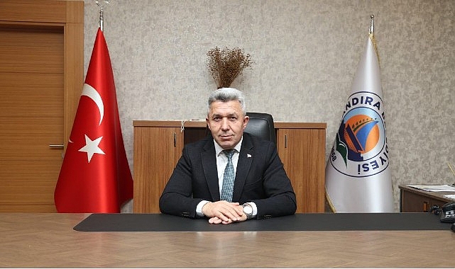 kandira-belediye-baskani-erol-olmez-1-mayis-emek-ve-dayanisma-gunu-iletisinde-emek-ve-bFdKvTS4.jpg