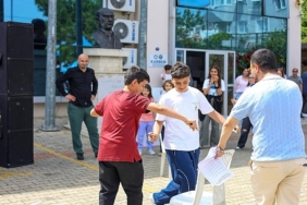 Karabağlarlı Gençler İmtihan Öncesi Moral Depoladı