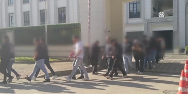 kocaeli-merkezli-nitelikli-dolandiricilik-operasyonunda-44-zanli-tutuklandi-ZErkWjYujpg