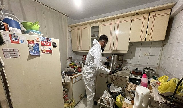 Konak’ta çöp konuta geçit verilmedi: 10 ton atık çıkarıldı