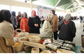 Konyalı Bayanlar, Anneler Günü Hasebiyle KOMEK Pazarı’nda Buluştu
