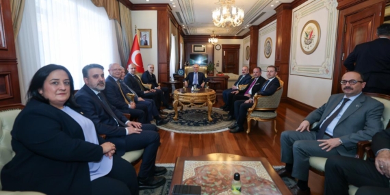 Kurtulmuş’tan Bursa Valiliği’ne ziyaret!